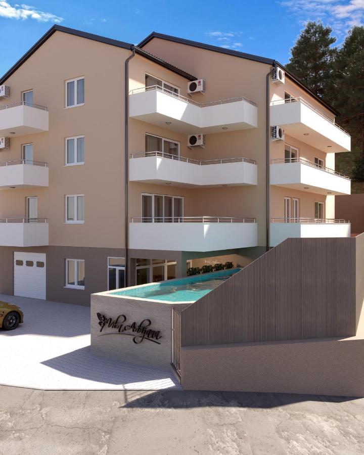 Apartments Vila Adrijana & Fitness Studio Wolf Baška Voda Eksteriør bilde