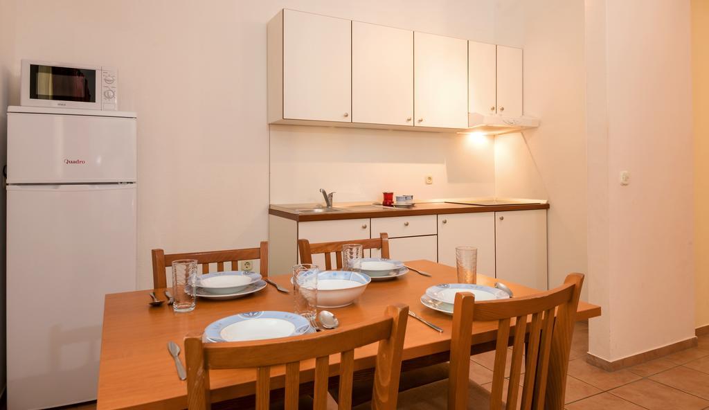 Apartments Vila Adrijana & Fitness Studio Wolf Baška Voda Eksteriør bilde